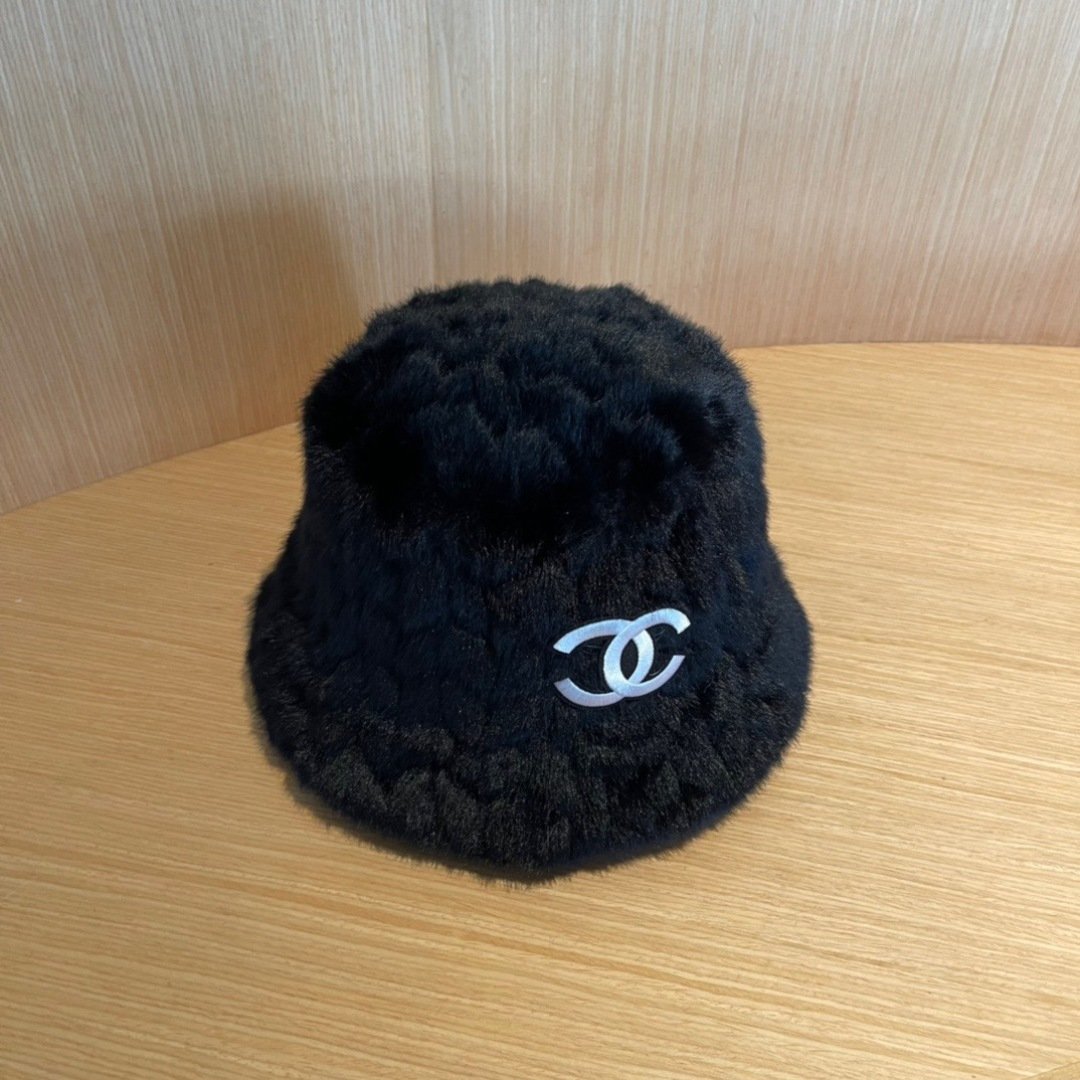 Chanel香奈儿 2024秋冬款渔夫帽毛绒保暖韩版百搭显脸小