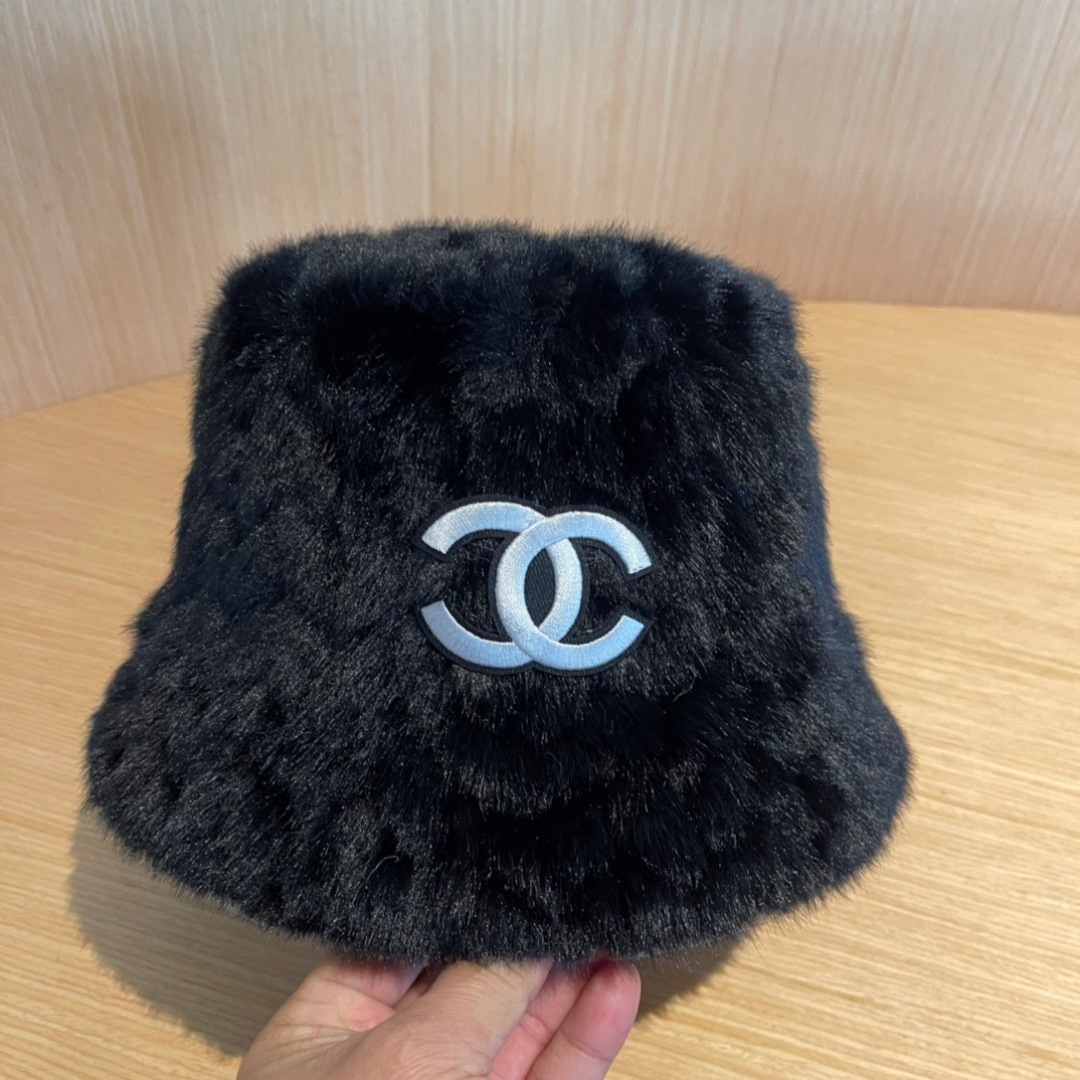 Chanel香奈儿 2024秋冬款渔夫帽毛绒保暖韩版百搭显脸小