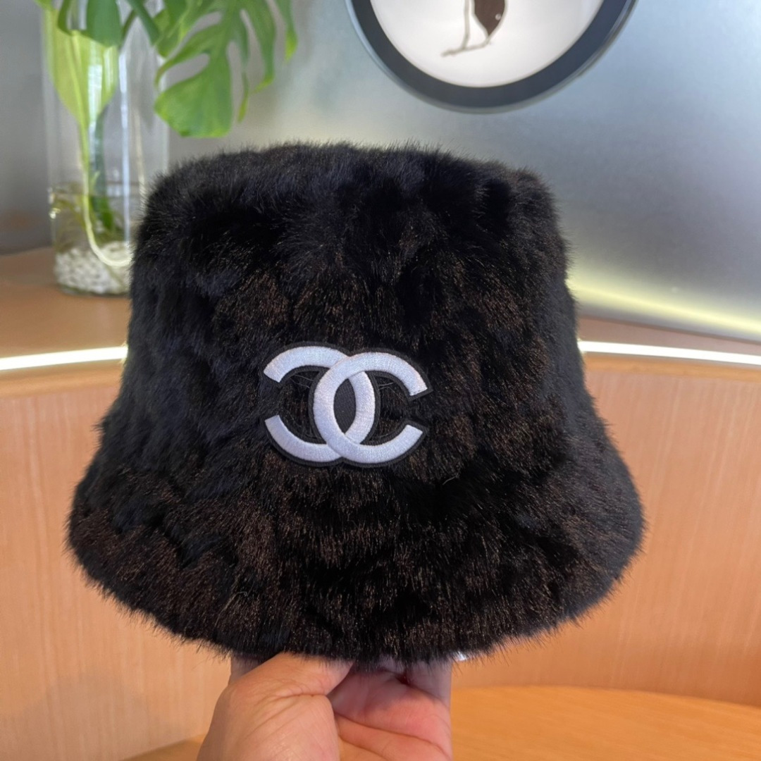 Chanel香奈儿 2024秋冬款渔夫帽毛绒保暖韩版百搭显脸小