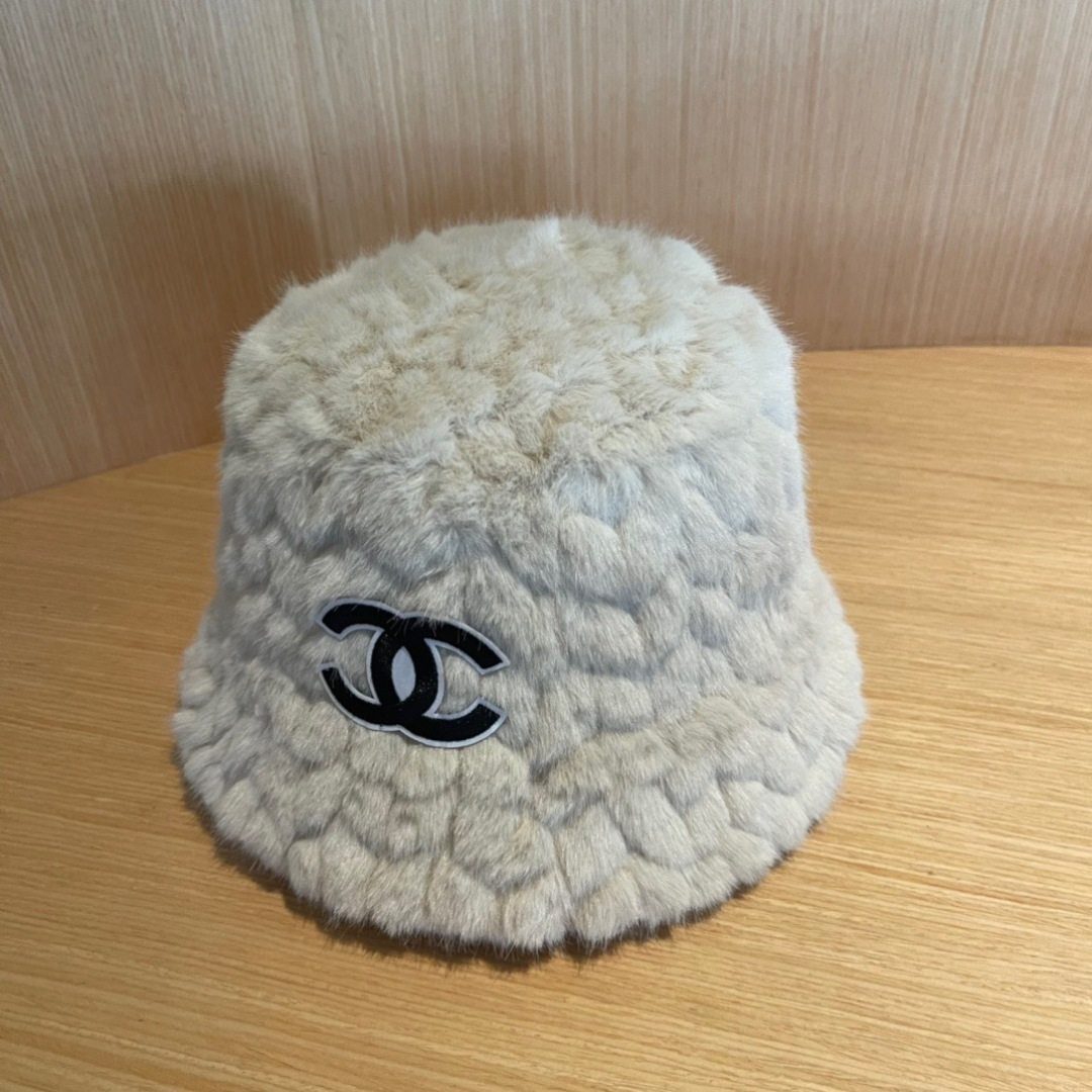 Chanel香奈儿 2024秋冬款渔夫帽毛绒保暖韩版百搭显脸小