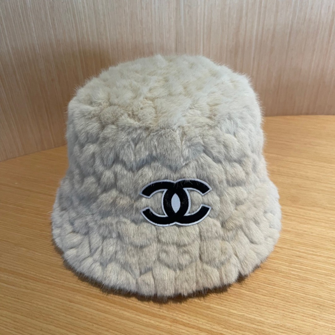NO:365631,Chanel Chanel autumn and winter fisherman hat plush warm Korean style versatile face-showing small hat straw hat fisherman hat baseball hat, hat, chanel, chanel, espadrilles, hatsChanel香奈儿 秋冬款渔夫帽毛绒保暖韩版百搭显脸小帽子草帽渔夫帽棒球帽,帽子,chanel,chanel,espadrilles,hats,hat