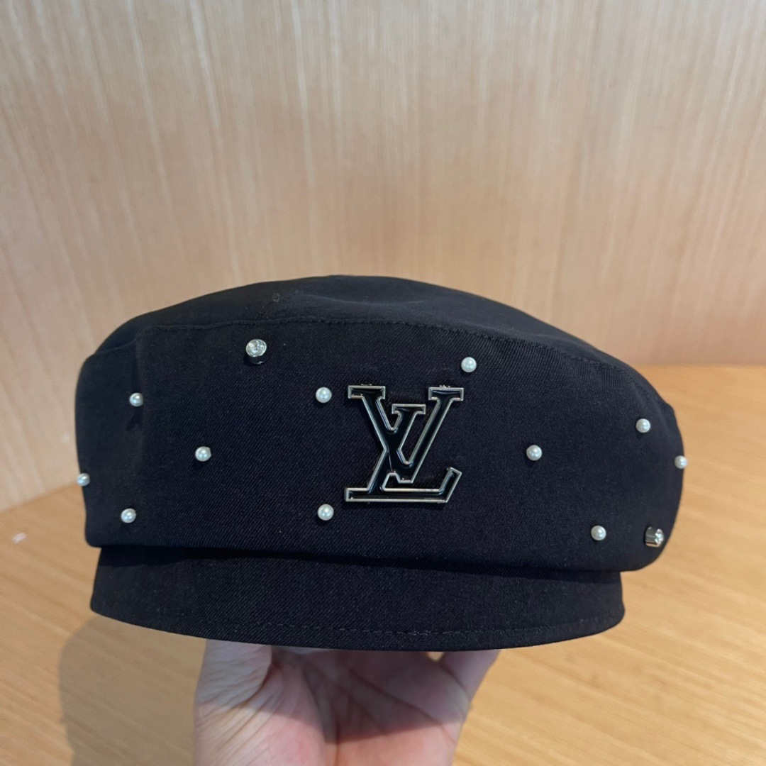 路易威登lv2024新款贝雷帽女秋冬显脸小南瓜帽春秋冬百搭