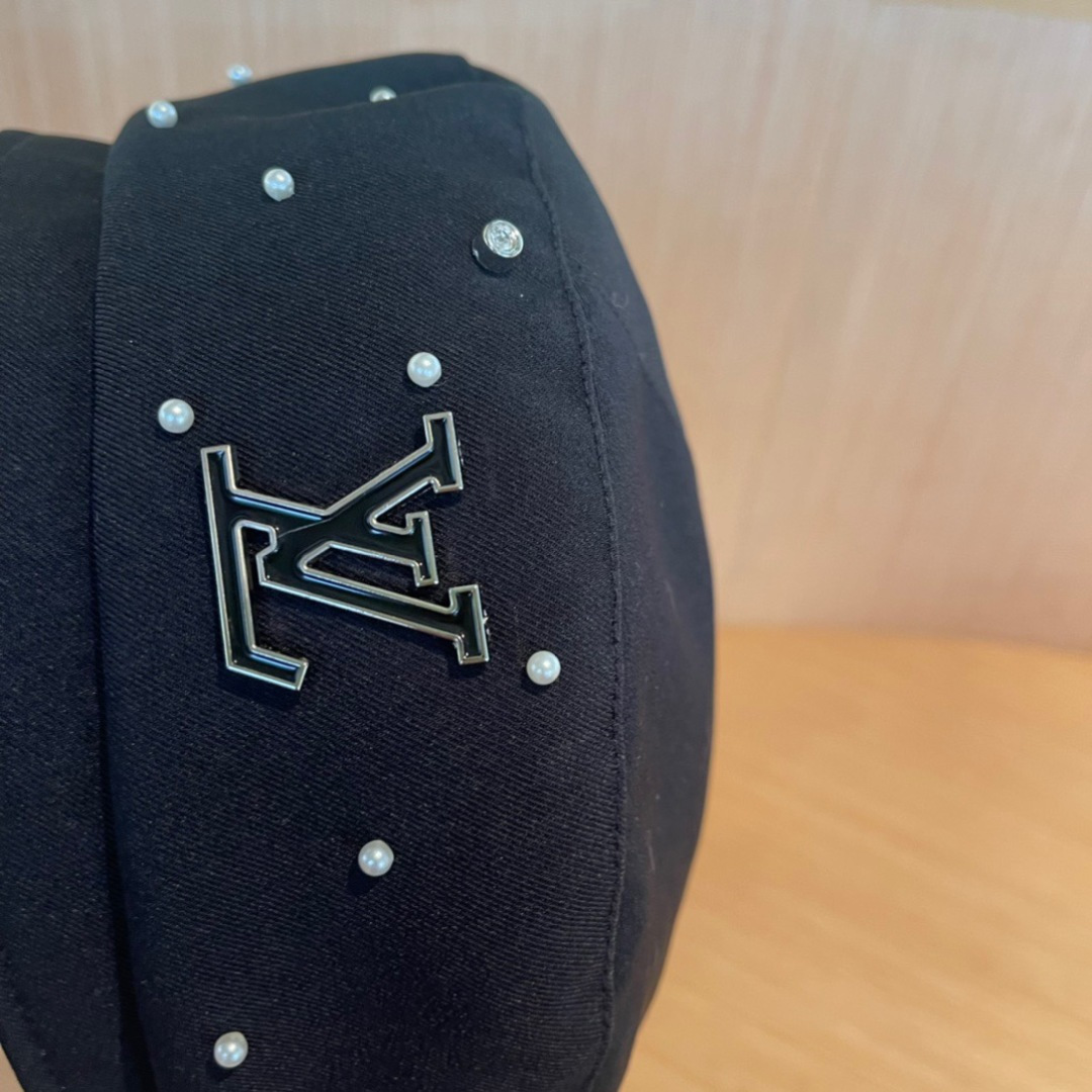 路易威登lv2024新款贝雷帽女秋冬显脸小南瓜帽春秋冬百搭