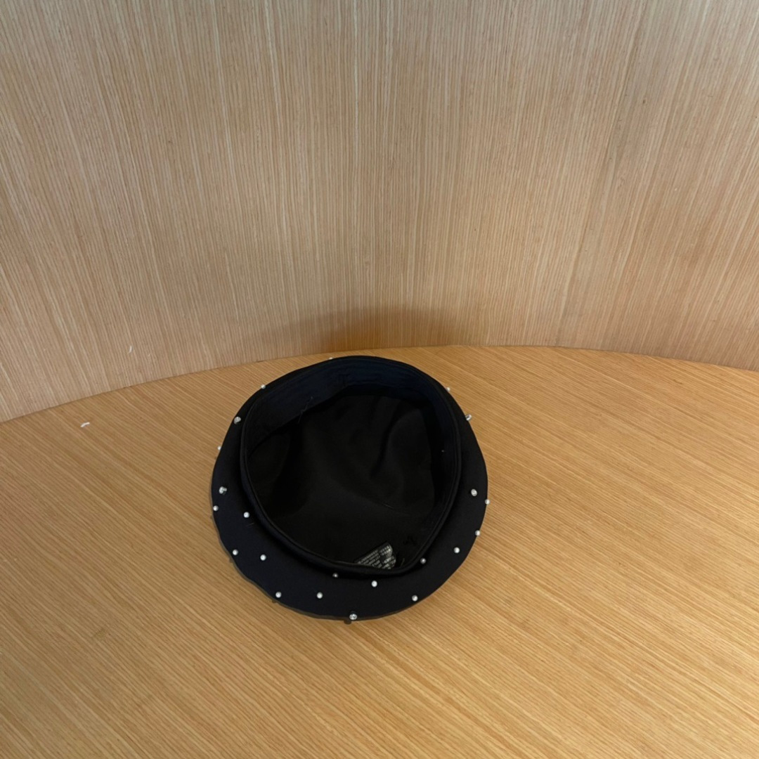 路易威登lv2024新款贝雷帽女秋冬显脸小南瓜帽春秋冬百搭