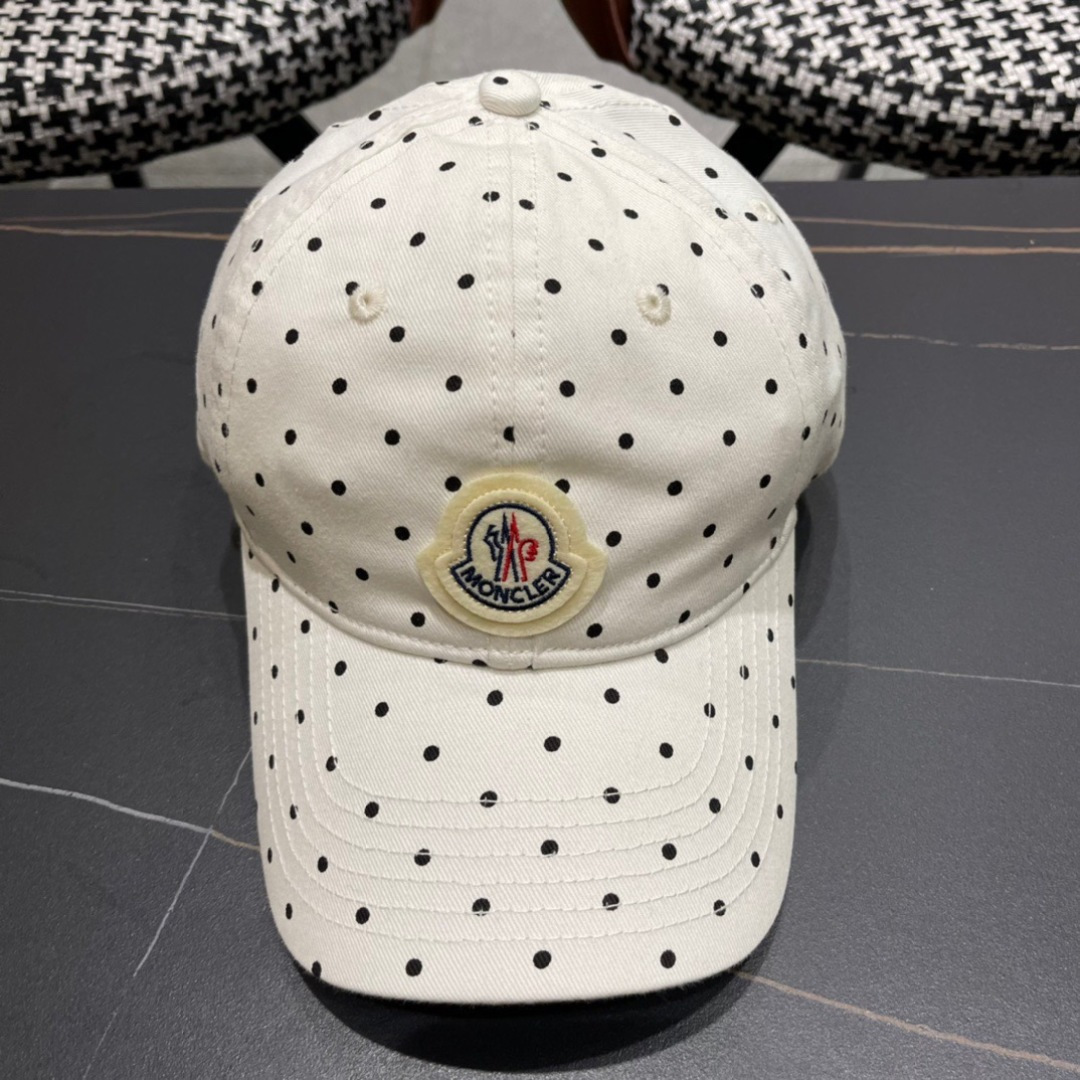 NO:222165,Hat Fisherman's hat Baseball cap Knitted hat Baseball cap Moncler masked baseball cap, classic popular model, lightweight and breathable!  Excellent quality, hat, christian louboutin, Moncler, espadrilles, hats19860909帽子渔夫帽棒球帽针织帽 棒球帽 Moncler蒙口棒球帽,经典流行款,轻盈透气！质量超赞,,帽子,christian louboutin,Moncler,espadrilles,hats,hat