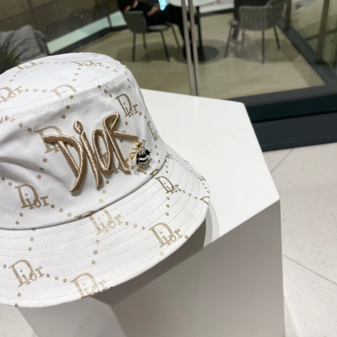  高版本 👒Dior迪奥👒新品迪奥渔夫帽，ab机场look，质量代购版本，适合日常穿搭的一款渔夫帽