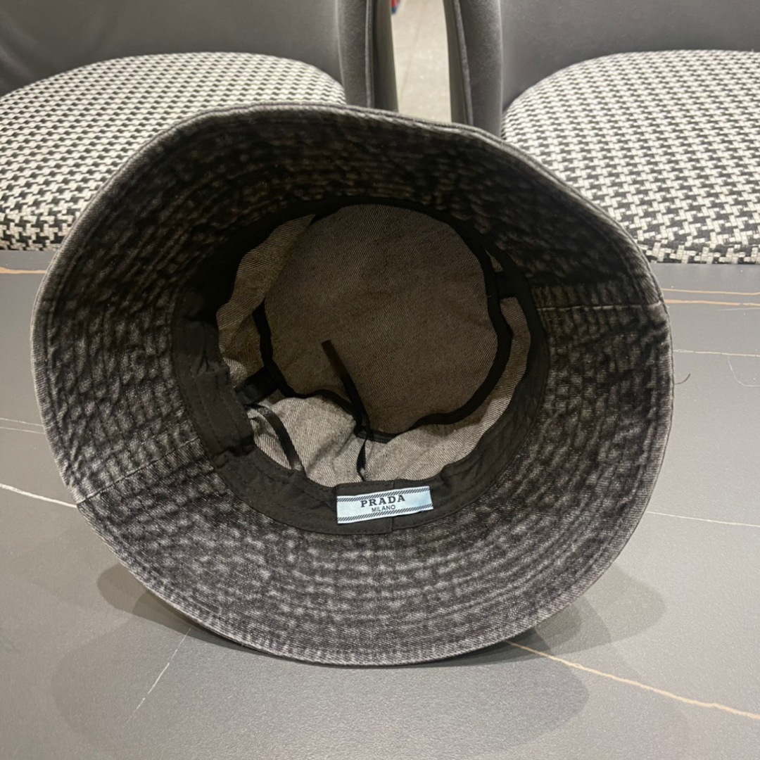  PRADA普拉达牛仔渔夫帽，遮阳防晒帽，头围57cm
