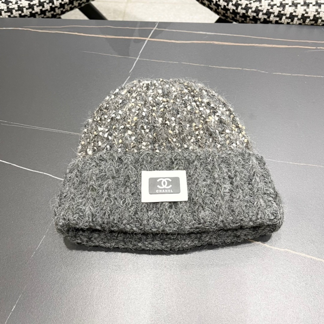 NO:222117,Hat Fisherman's hat Baseball hat Knitted hat with dust bag [CHANEL Chanel] autumn and winter new style small fragrant knitted wool hat, same style as big brands ~ essential for autumn and winter outfits, hats, chanel, chanel, espadrilles, hats19860909帽子渔夫帽棒球帽针织帽 配防尘袋【CHANEL香奈儿】秋冬新款小香针织毛线帽,大牌同款～秋冬穿搭必备,帽子,chanel,chanel,espadrilles,hats,hat
