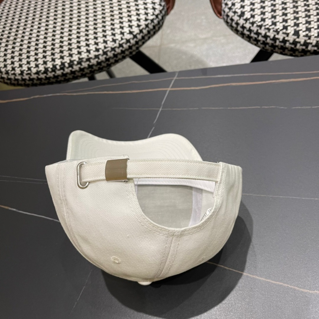 【DIOR迪奥】新款专柜简约棒球帽，爆款，大牌同步，