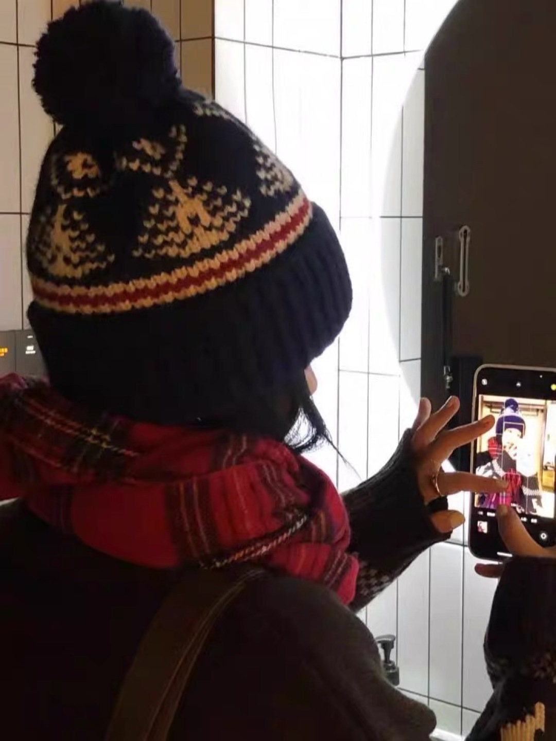   【MONCELER蒙口】秋冬新款可爱大毛球针织毛线帽，出街超好搭配！