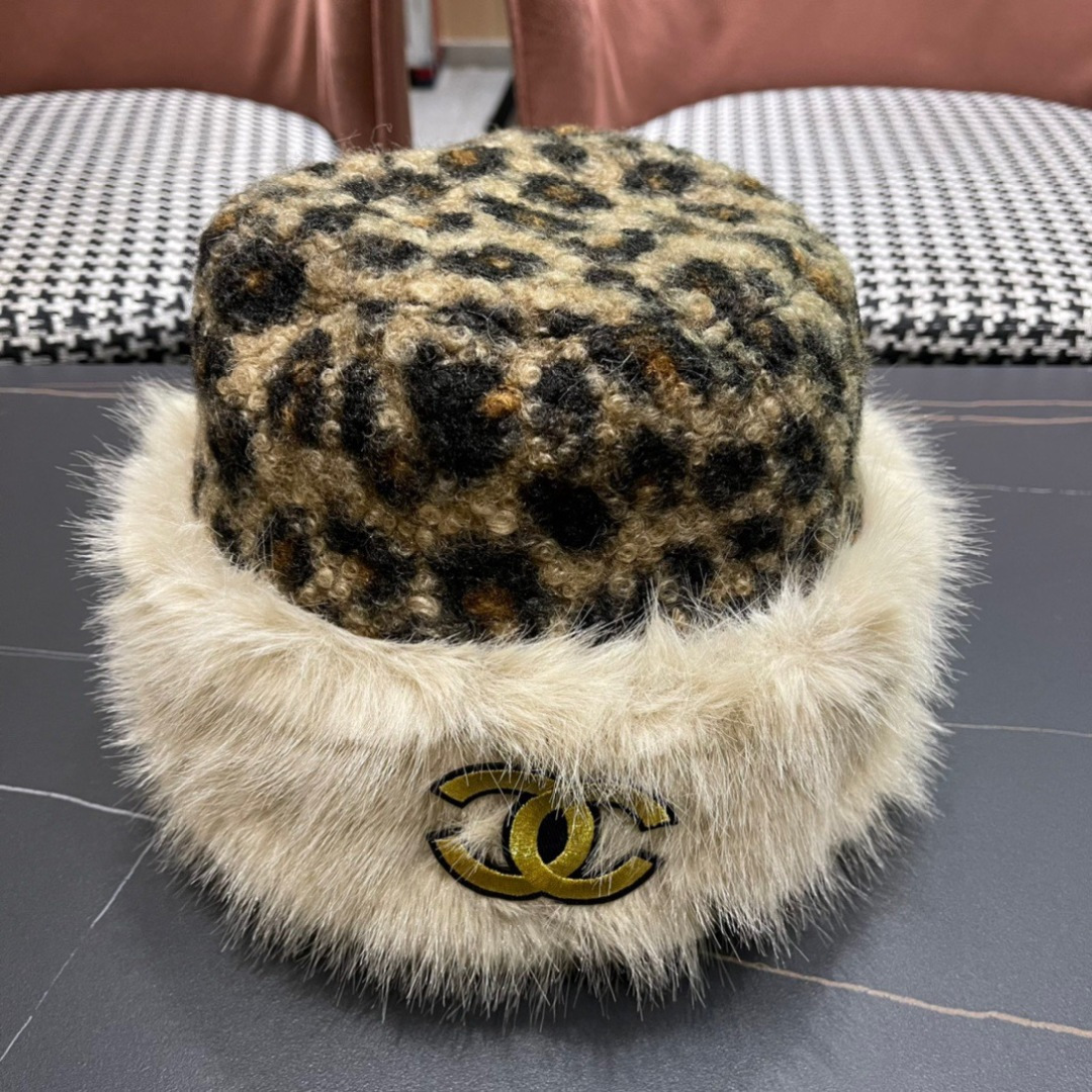 Chanel香奈儿新款复古花豹纹防貂毛边渔夫帽，轻奢风，秋冬最佳搭配