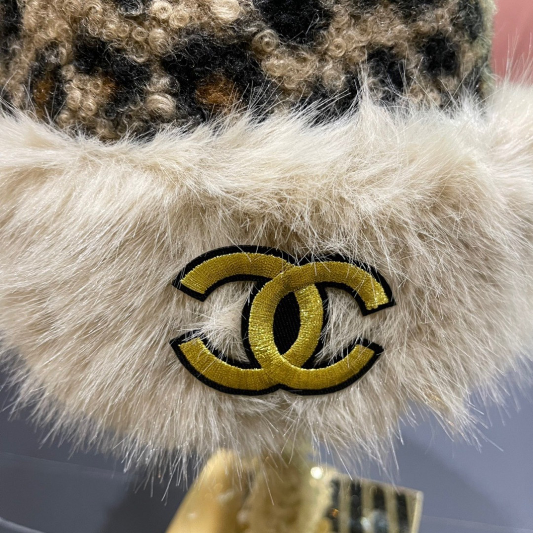 Chanel香奈儿新款复古花豹纹防貂毛边渔夫帽，轻奢风，秋冬最佳搭配