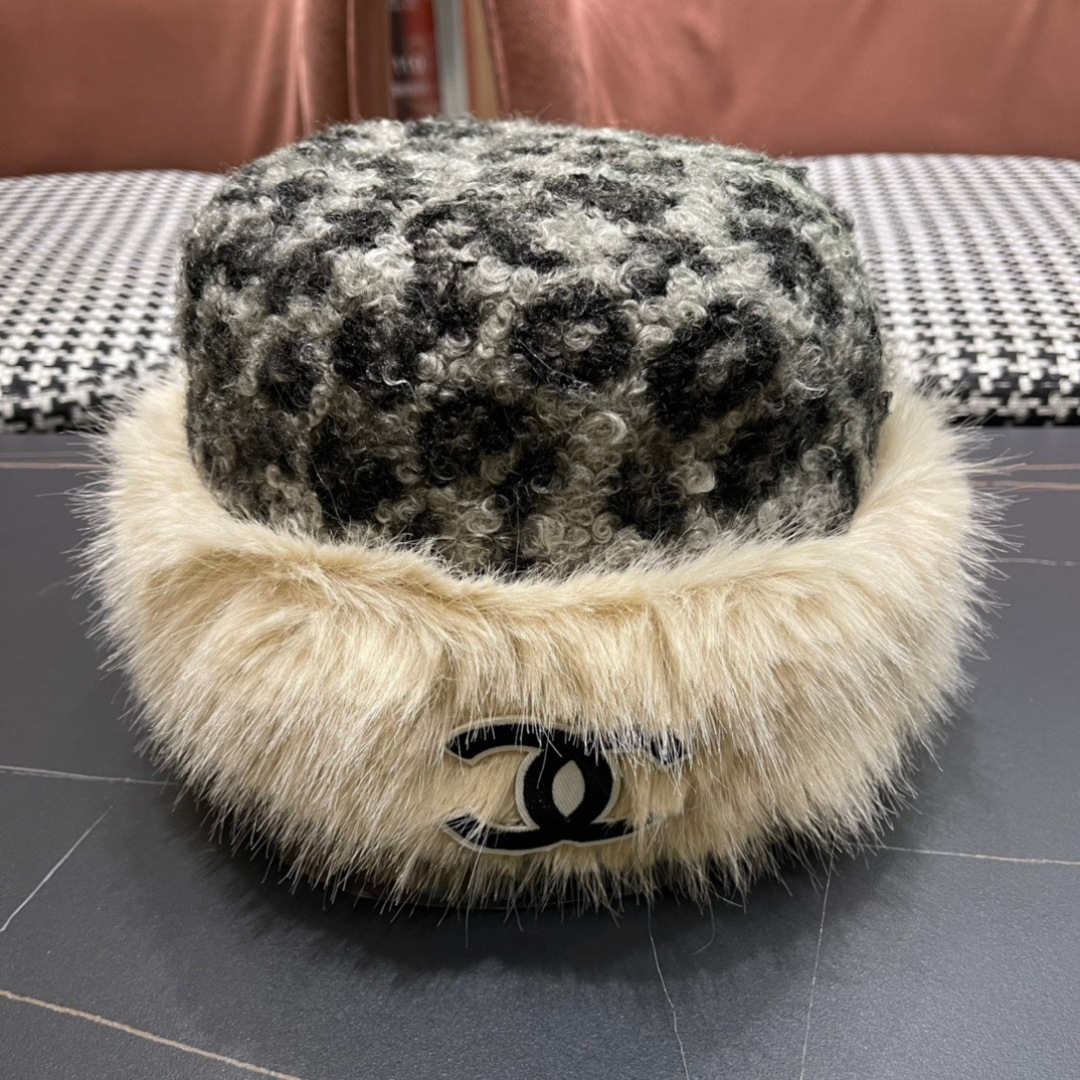 Chanel香奈儿新款复古花豹纹防貂毛边渔夫帽，轻奢风，秋冬最佳搭配