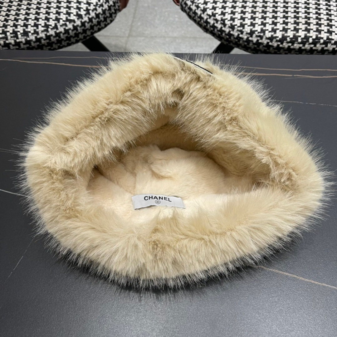 Chanel香奈儿新款复古花豹纹防貂毛边渔夫帽，轻奢风，秋冬最佳搭配