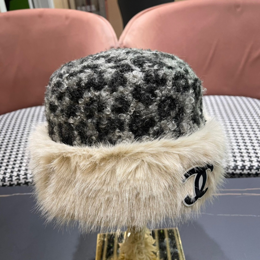 Chanel香奈儿新款复古花豹纹防貂毛边渔夫帽，轻奢风，秋冬最佳搭配