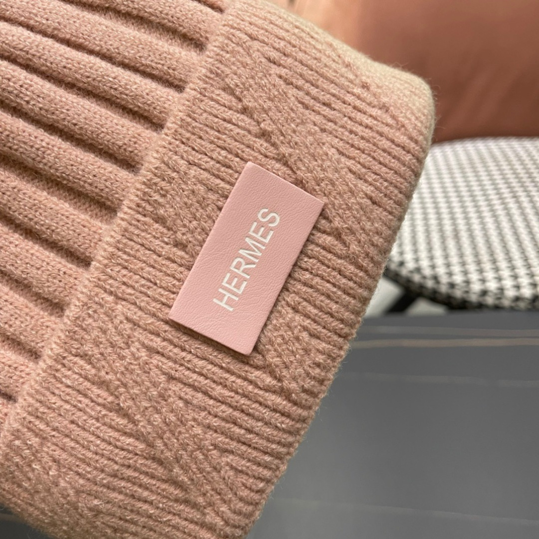 HERMES爱马仕 秋冬网红时尚博主推荐款毛线帽，小红书爆款，手感超柔软舒适的针织线帽，弹性极佳！