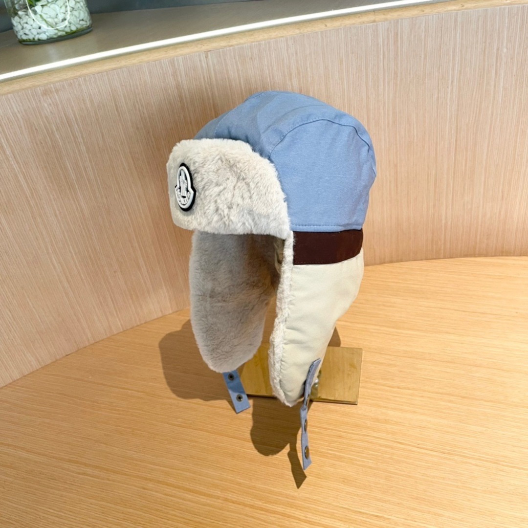 moncler蒙口新款冬保暖毛绒雷锋帽，加厚女防风寒护耳帽子滑雪东北加厚骑行帽