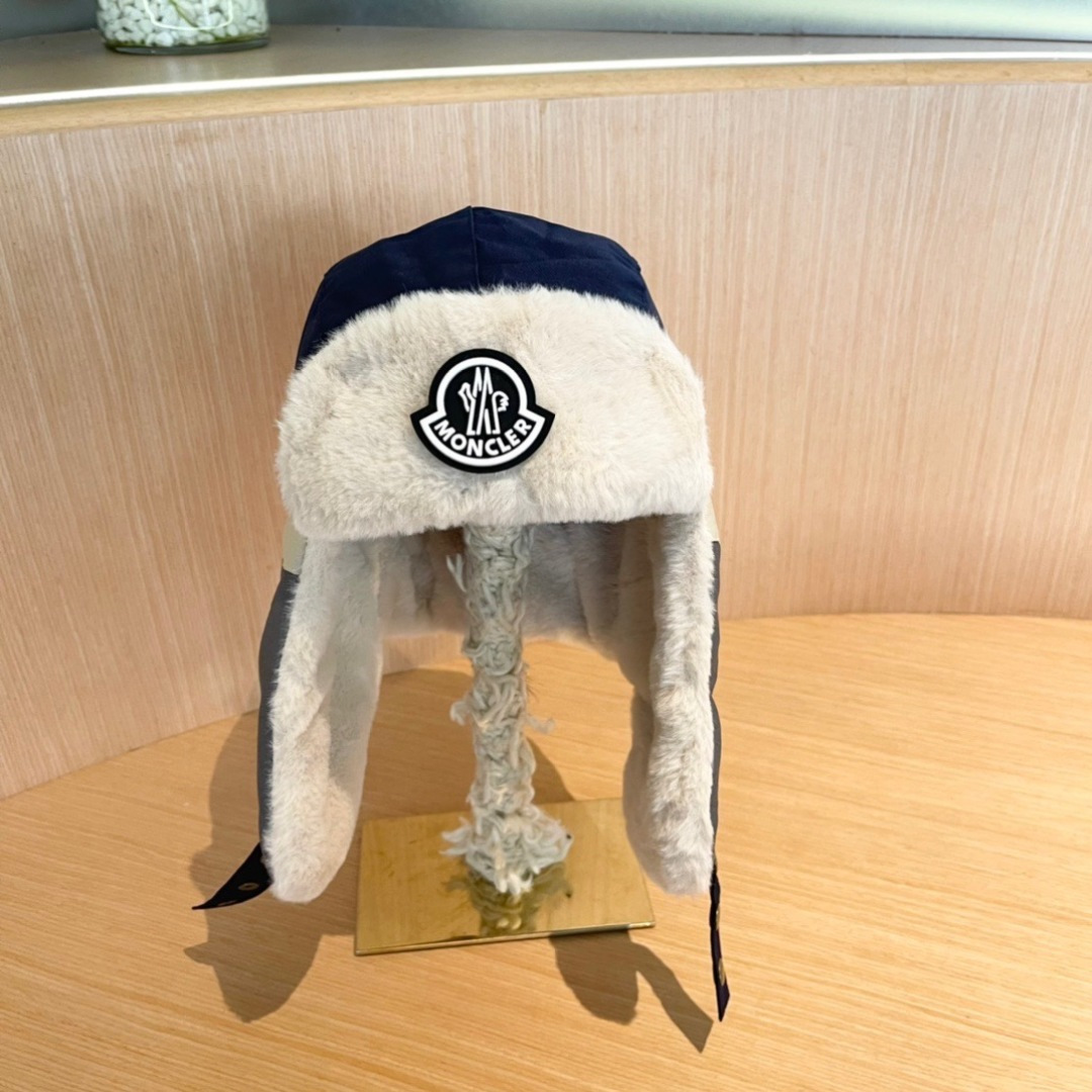 moncler蒙口新款冬保暖毛绒雷锋帽，加厚女防风寒护耳帽子滑雪东北加厚骑行帽