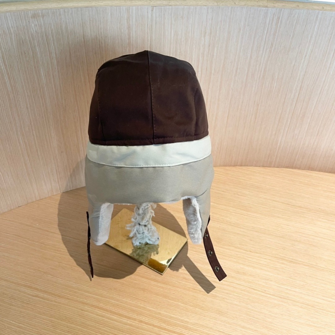 moncler蒙口新款冬保暖毛绒雷锋帽，加厚女防风寒护耳帽子滑雪东北加厚骑行帽