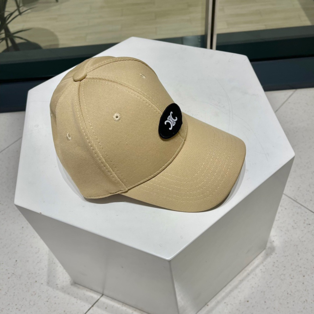 
 🧢赛琳Celine 春夏新款棒球帽，鸭舌帽，原单品质，