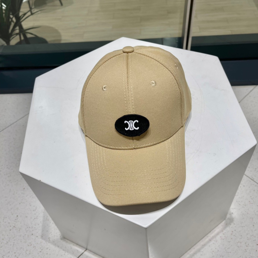 
 🧢赛琳Celine 春夏新款棒球帽，鸭舌帽，原单品质，