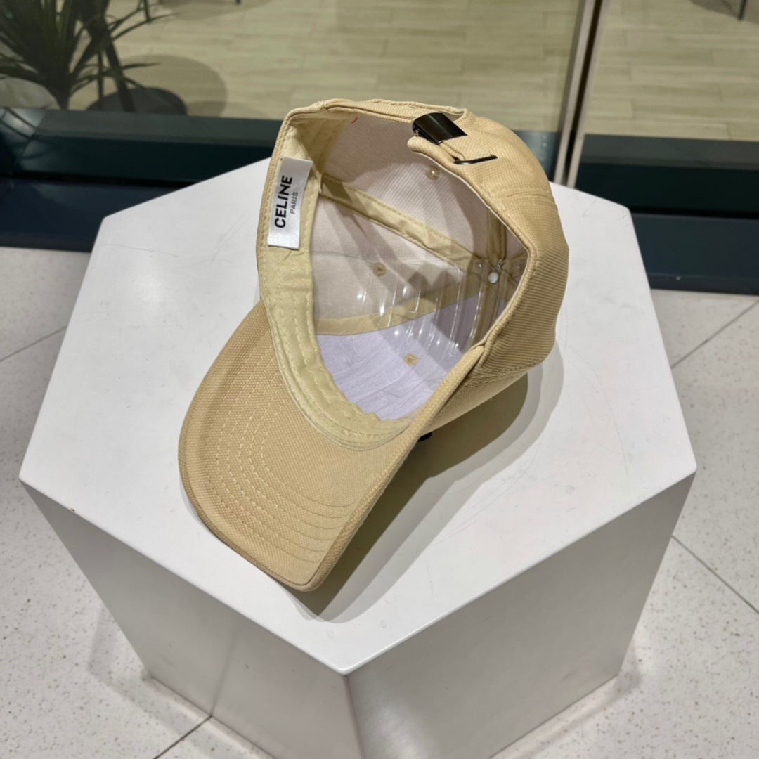 
 🧢赛琳Celine 春夏新款棒球帽，鸭舌帽，原单品质，