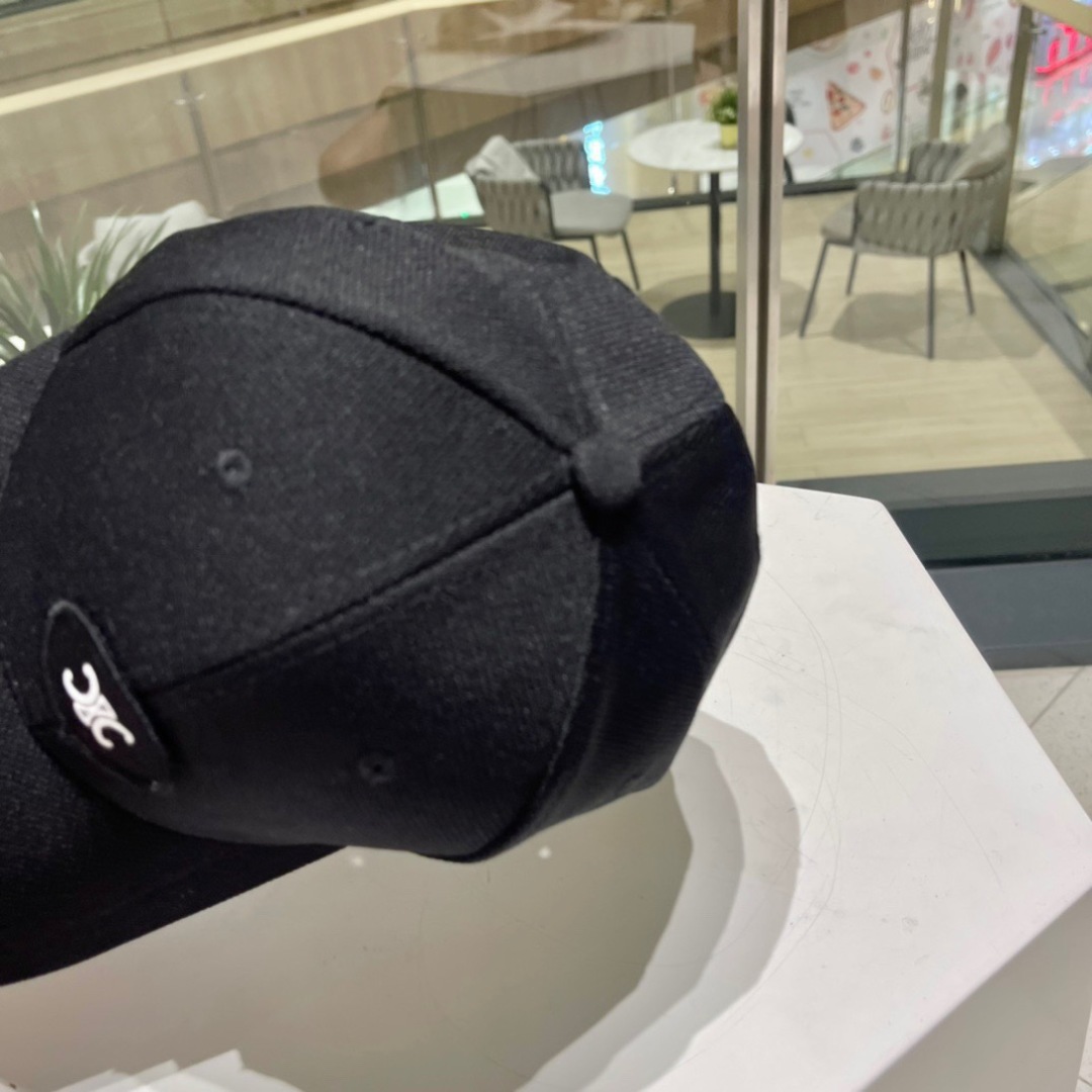 
 🧢赛琳Celine 春夏新款棒球帽，鸭舌帽，原单品质，