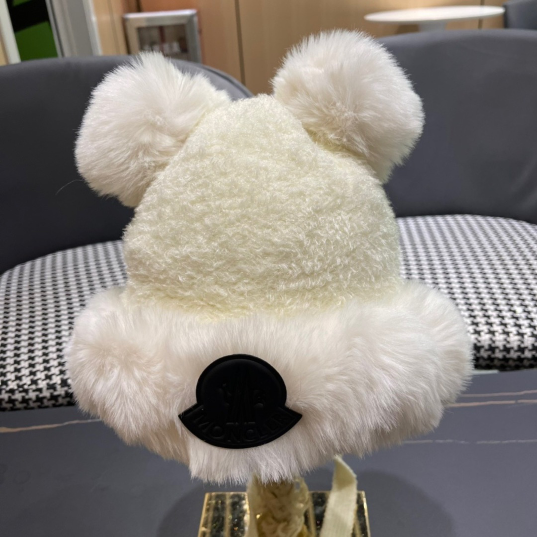 【MONCLER蒙口】可爱小熊护耳毛绒帽子女冬季韩版保暖加厚骑车防风防寒雷锋帽