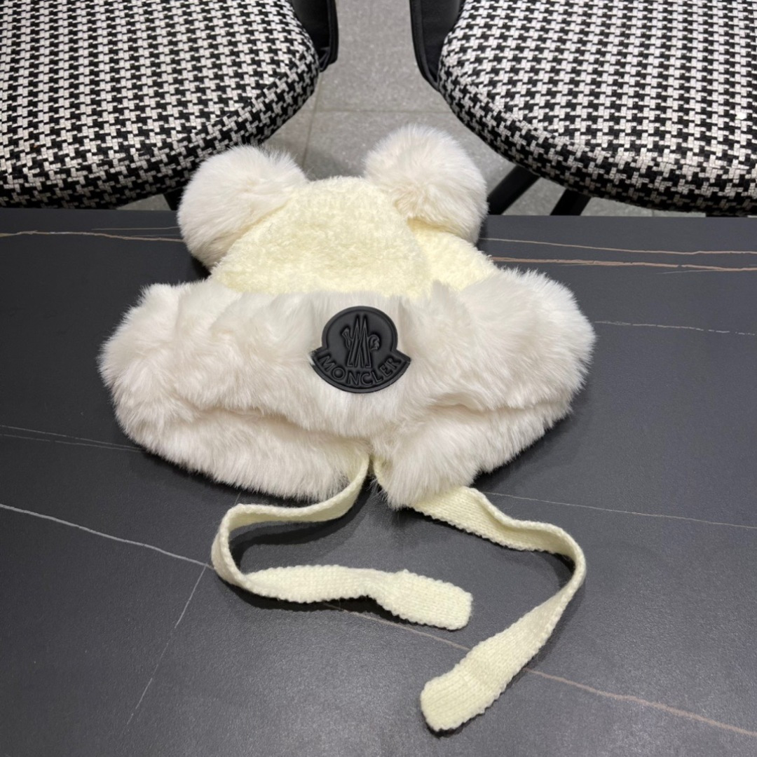【MONCLER蒙口】可爱小熊护耳毛绒帽子女冬季韩版保暖加厚骑车防风防寒雷锋帽