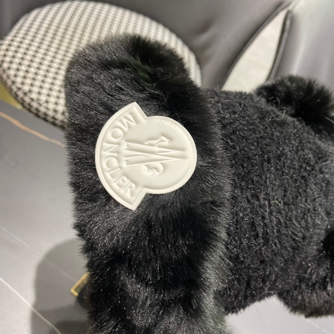 【MONCLER蒙口】可爱小熊护耳毛绒帽子女冬季韩版保暖加厚骑车防风防寒雷锋帽