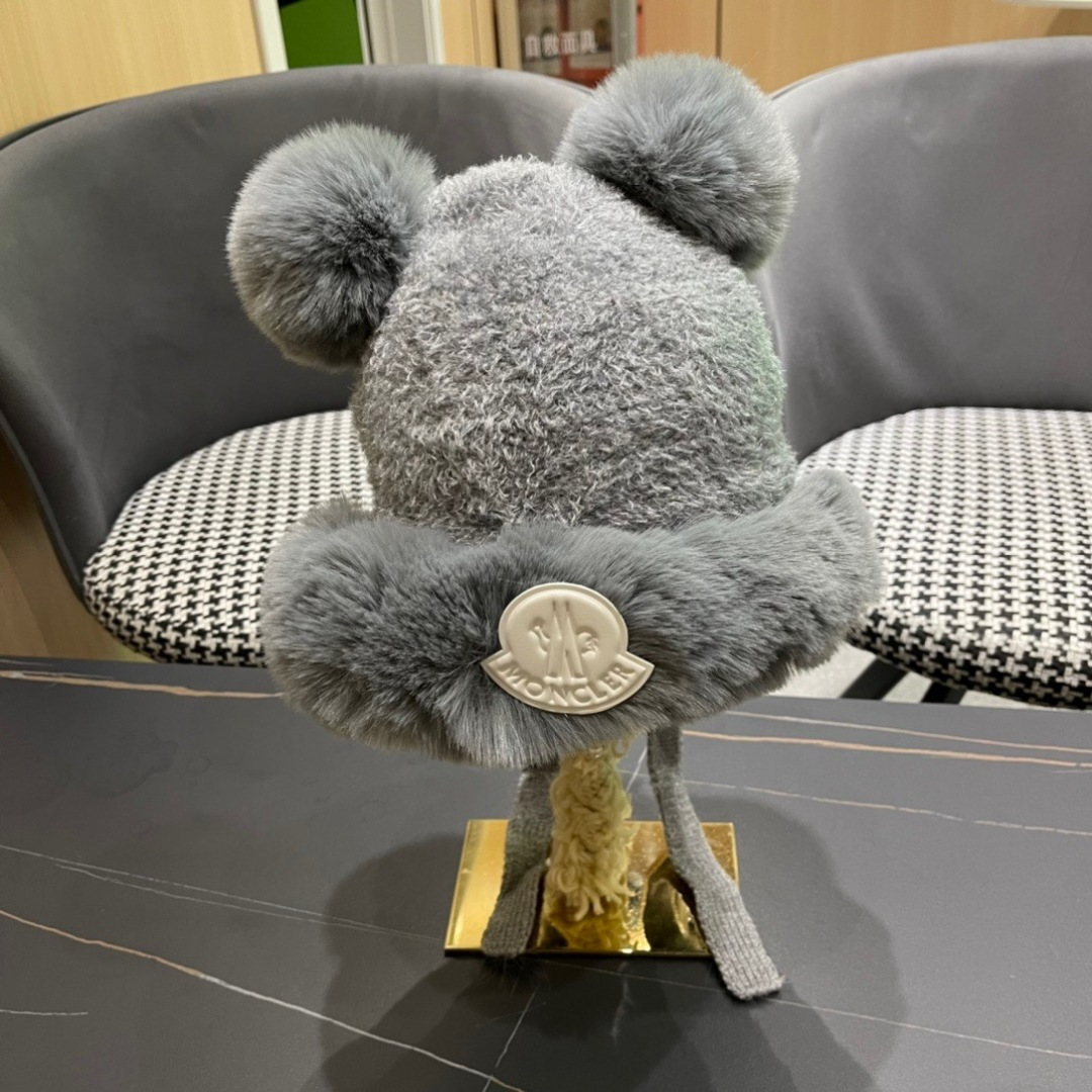 【MONCLER蒙口】可爱小熊护耳毛绒帽子女冬季韩版保暖加厚骑车防风防寒雷锋帽