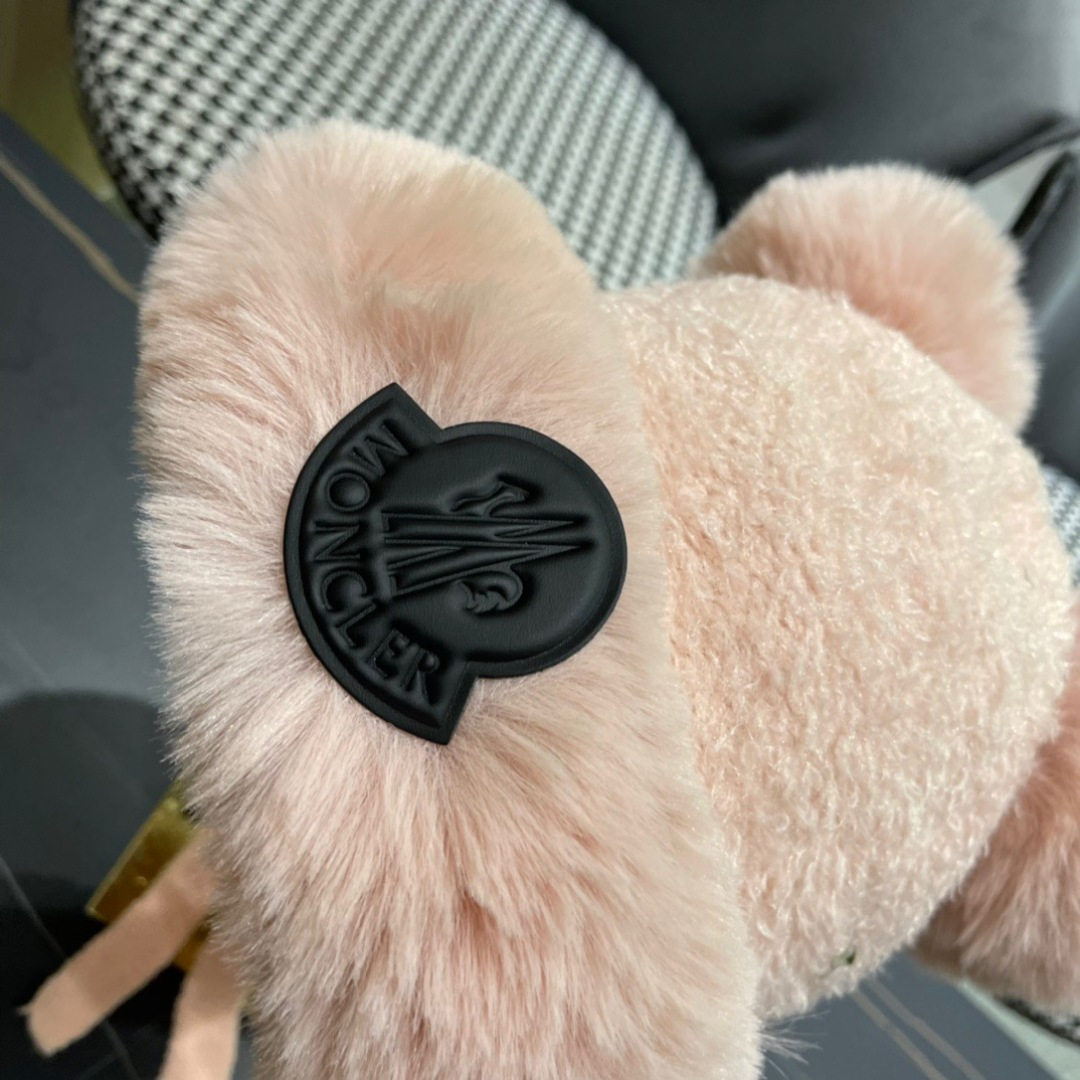 【MONCLER蒙口】可爱小熊护耳毛绒帽子女冬季韩版保暖加厚骑车防风防寒雷锋帽