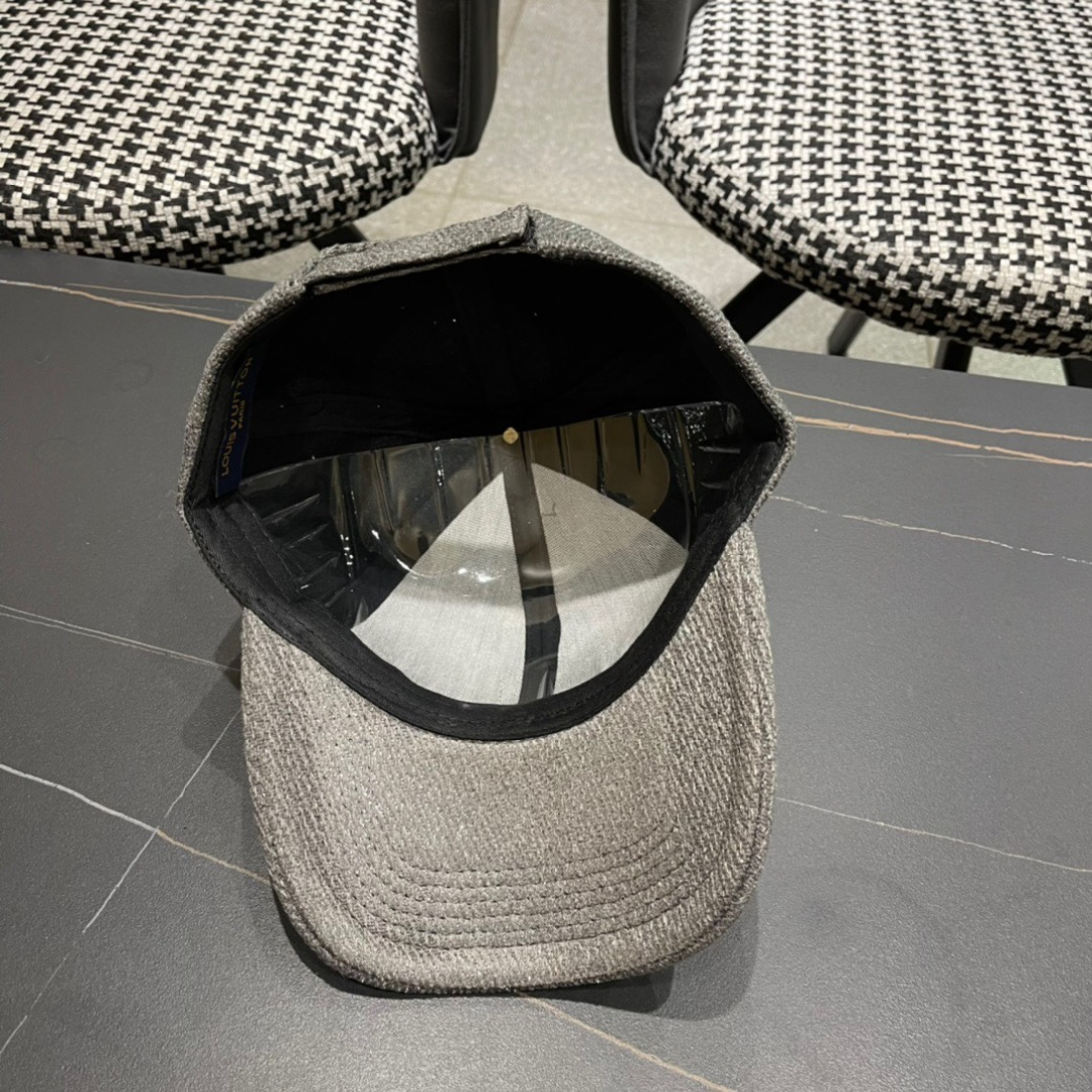 🧢LouisVuitton路易威登 👒😍秋冬款超百搭遮阳防晒帽，气质名媛风格，超文艺，帽型赞
