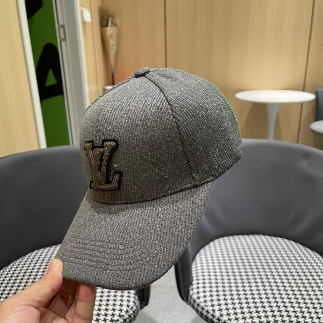 🧢LouisVuitton路易威登 👒😍秋冬款超百搭遮阳防晒帽，气质名媛风格，超文艺，帽型赞