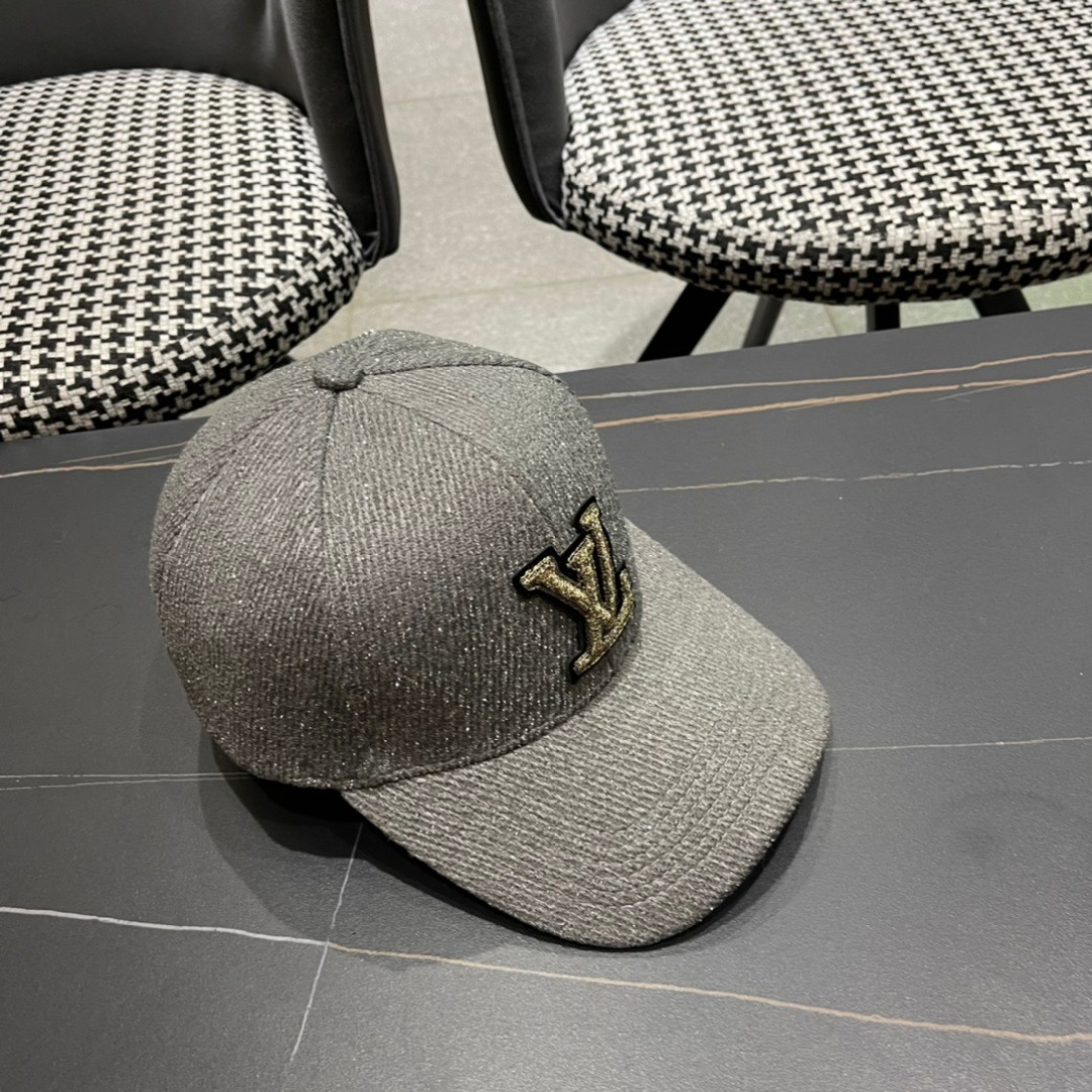 🧢LouisVuitton路易威登 👒😍秋冬款超百搭遮阳防晒帽，气质名媛风格，超文艺，帽型赞
