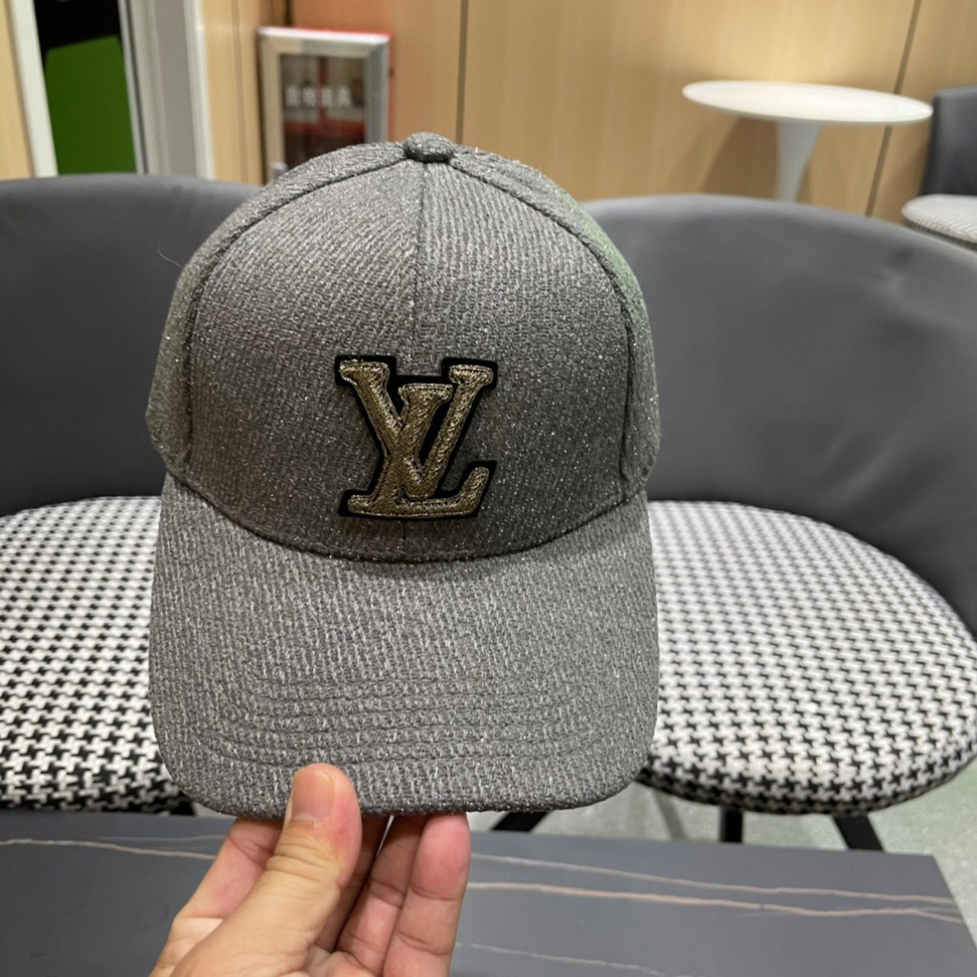 🧢LouisVuitton路易威登 👒😍秋冬款超百搭遮阳防晒帽，气质名媛风格，超文艺，帽型赞