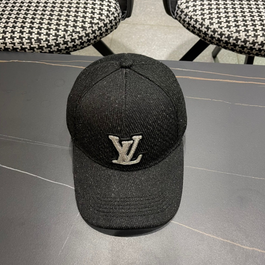🧢LouisVuitton路易威登 👒😍秋冬款超百搭遮阳防晒帽，气质名媛风格，超文艺，帽型赞