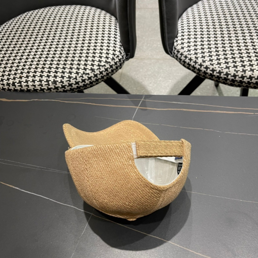 🧢LouisVuitton路易威登 👒😍秋冬款超百搭遮阳防晒帽，气质名媛风格，超文艺，帽型赞