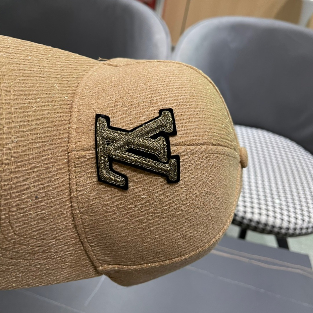 🧢LouisVuitton路易威登 👒😍秋冬款超百搭遮阳防晒帽，气质名媛风格，超文艺，帽型赞