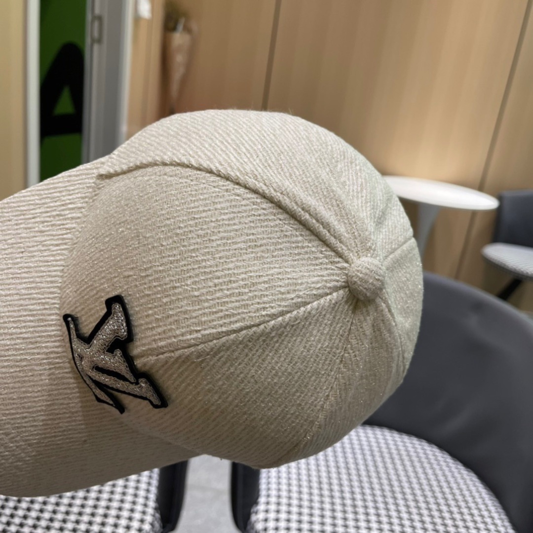 🧢LouisVuitton路易威登 👒😍秋冬款超百搭遮阳防晒帽，气质名媛风格，超文艺，帽型赞