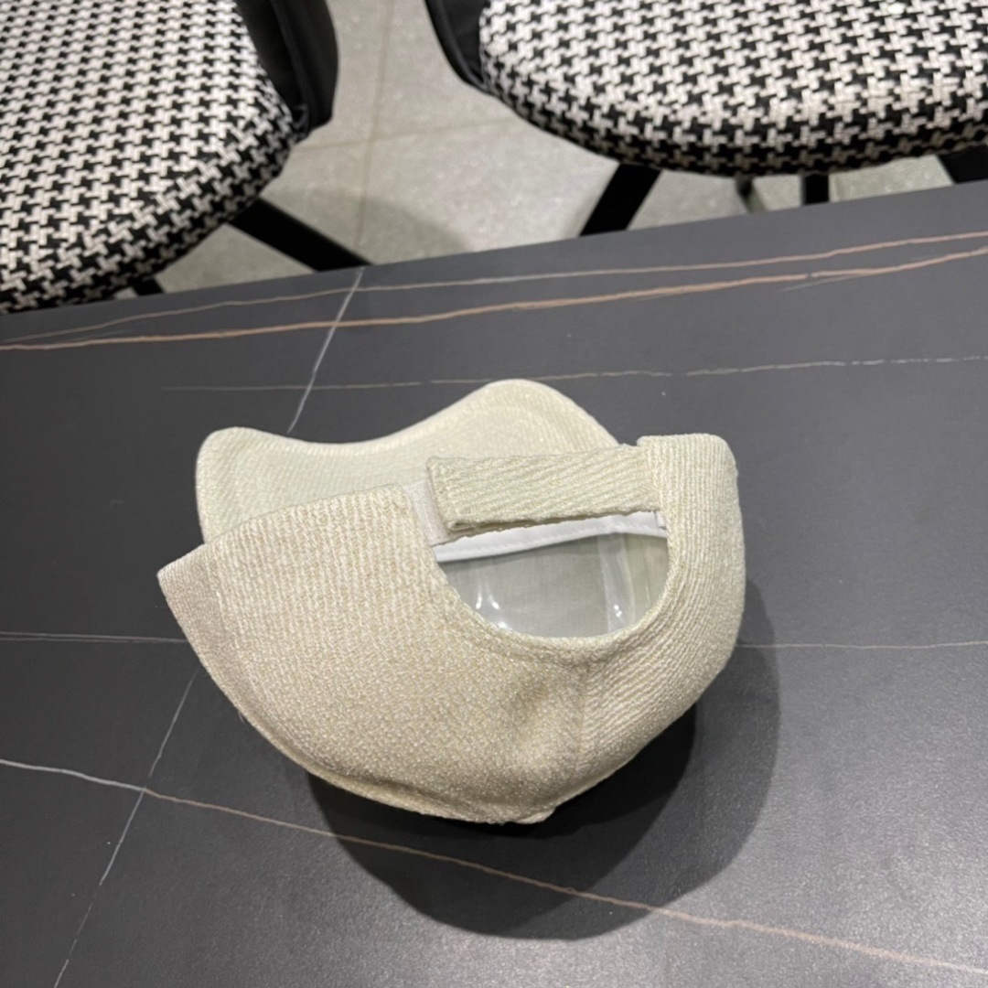 🧢LouisVuitton路易威登 👒😍秋冬款超百搭遮阳防晒帽，气质名媛风格，超文艺，帽型赞