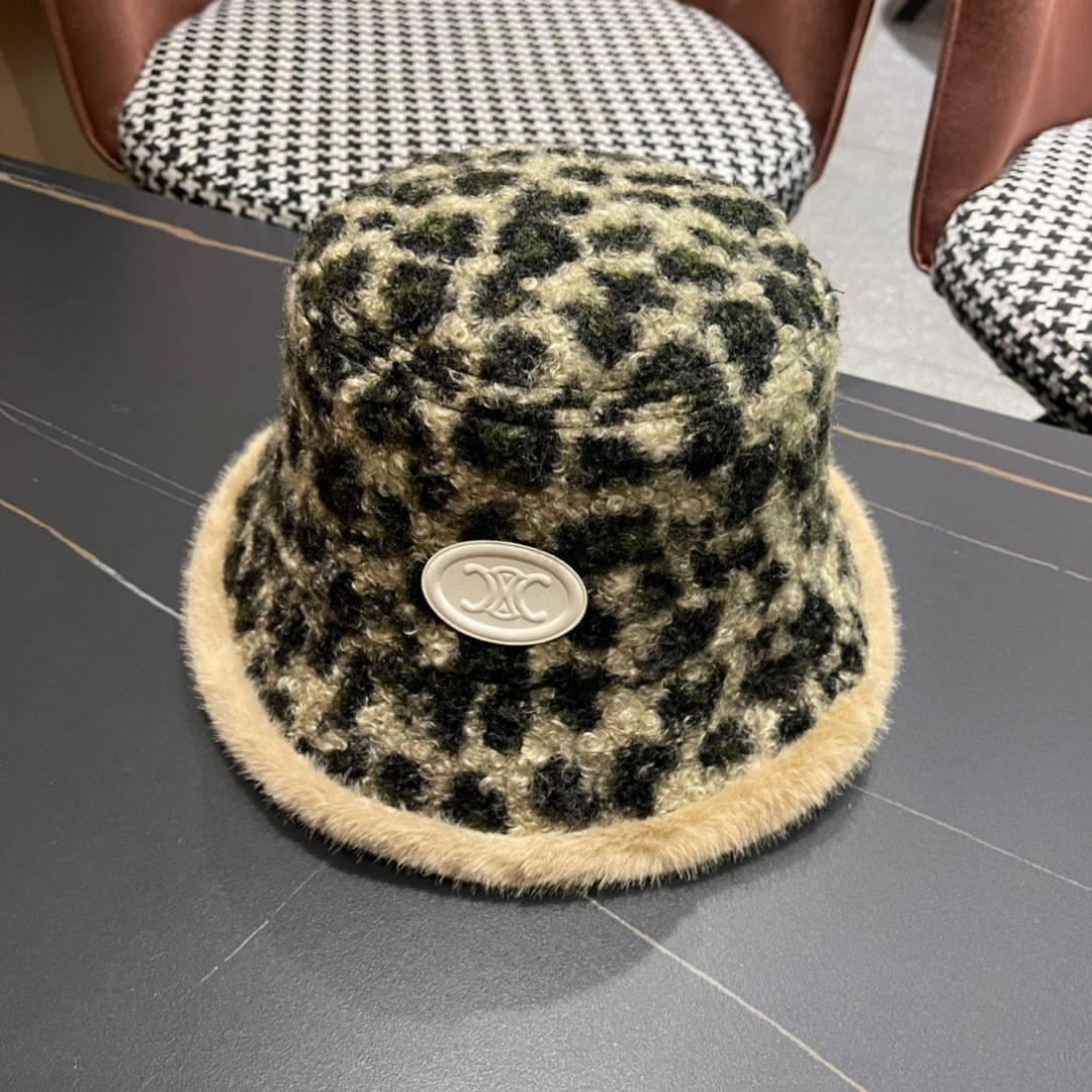  赛琳CELINE新款豹纹毛绒渔夫帽，最好品质的，休闲大方，简约时尚，大家自己对比哦