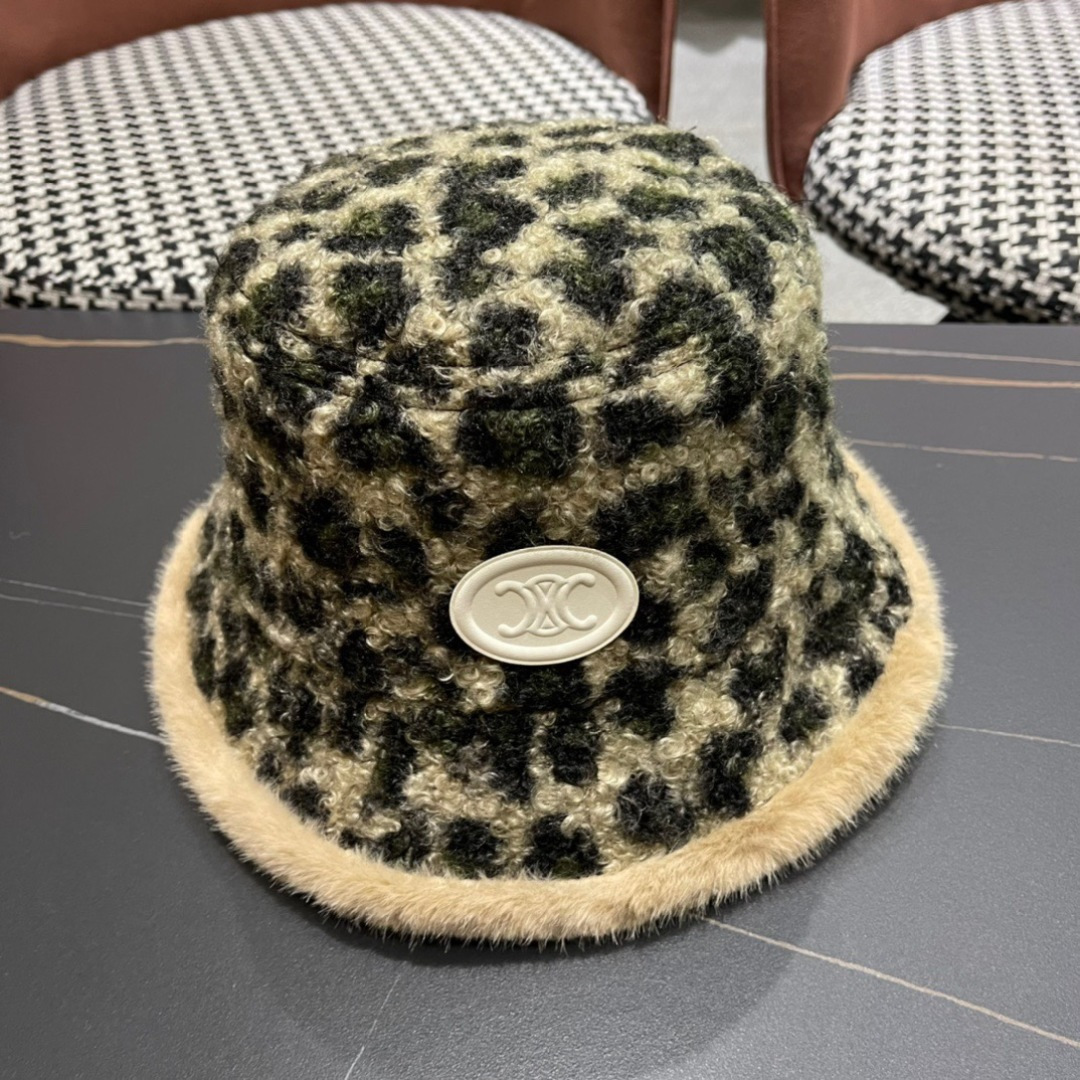  赛琳CELINE新款豹纹毛绒渔夫帽，最好品质的，休闲大方，简约时尚，大家自己对比哦