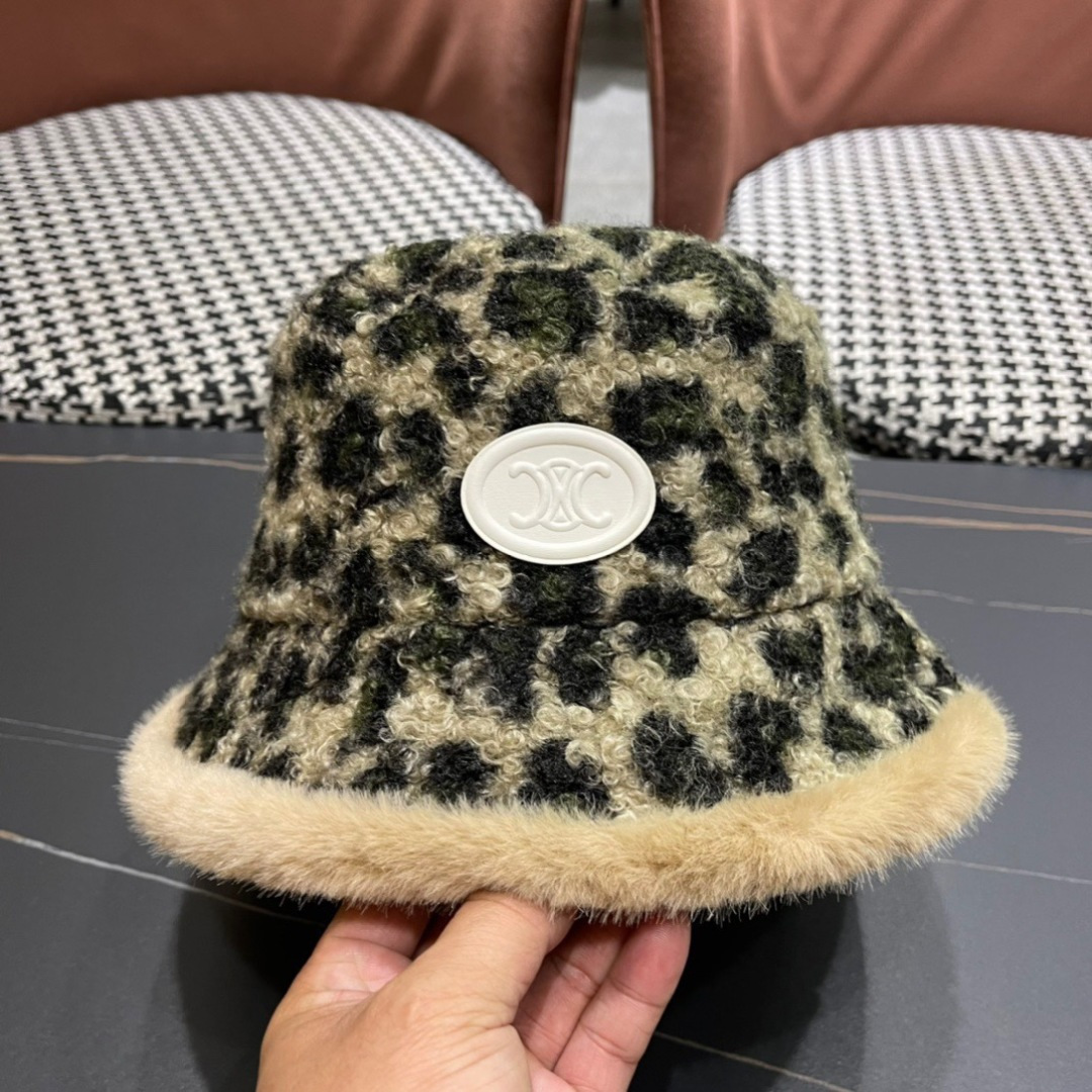  赛琳CELINE新款豹纹毛绒渔夫帽，最好品质的，休闲大方，简约时尚，大家自己对比哦