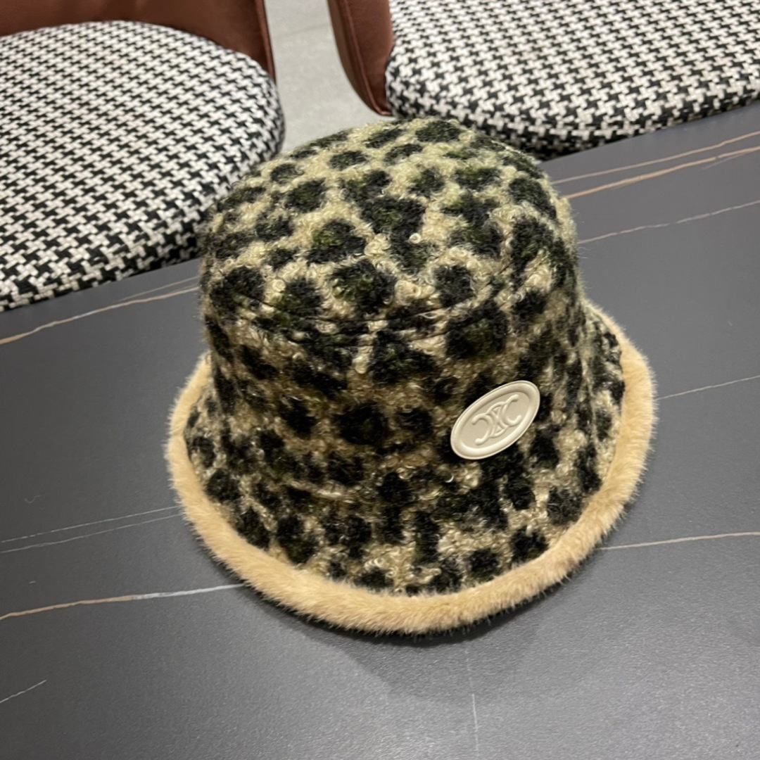  赛琳CELINE新款豹纹毛绒渔夫帽，最好品质的，休闲大方，简约时尚，大家自己对比哦
