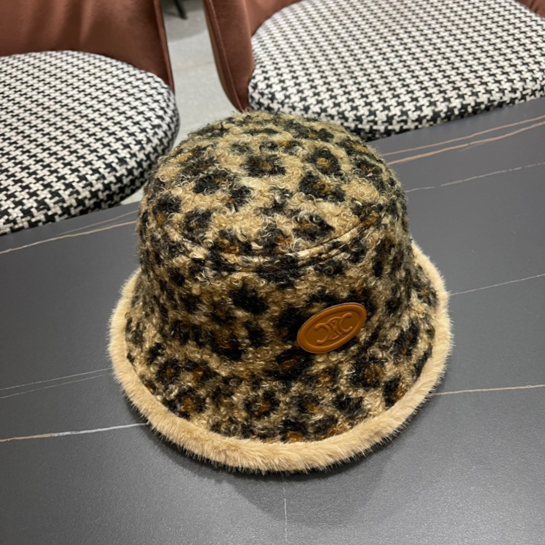  赛琳CELINE新款豹纹毛绒渔夫帽，最好品质的，休闲大方，简约时尚，大家自己对比哦