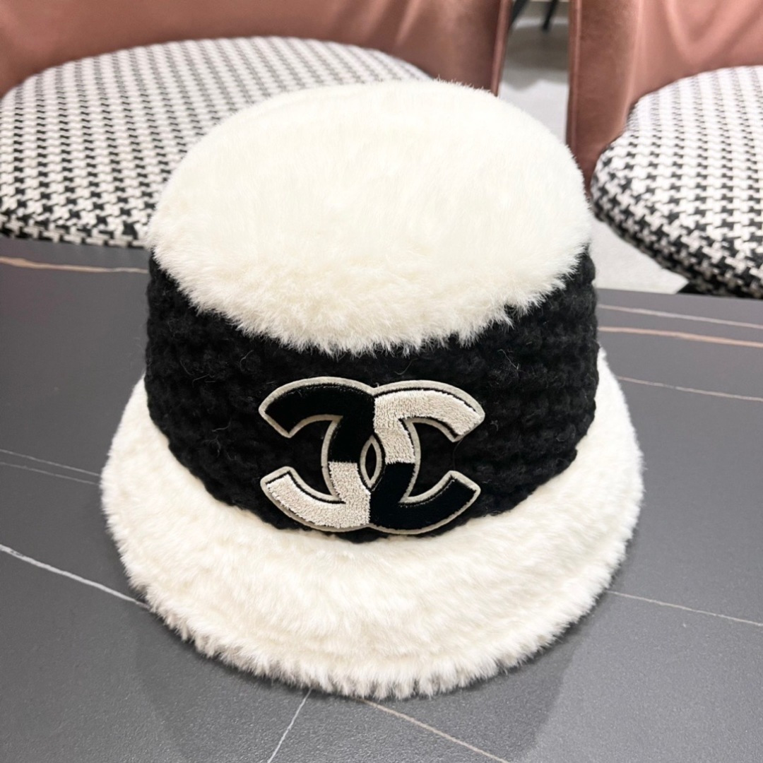 NO:220000,【CHANEL Chanel】New autumn and winter plush small fragrant style simple fisherman hat, unique design ~ a fashionable and elegant hat Fisherman hat Baseball hat Knitted hat, hat, chanel, chanel, espadrilles, hats19860909【CHANEL香奈儿】秋冬新款毛绒小香风简约渔夫帽,独特设计～时尚气质的一款帽子渔夫帽棒球帽针织帽,帽子,chanel,chanel,espadrilles,hats,hat