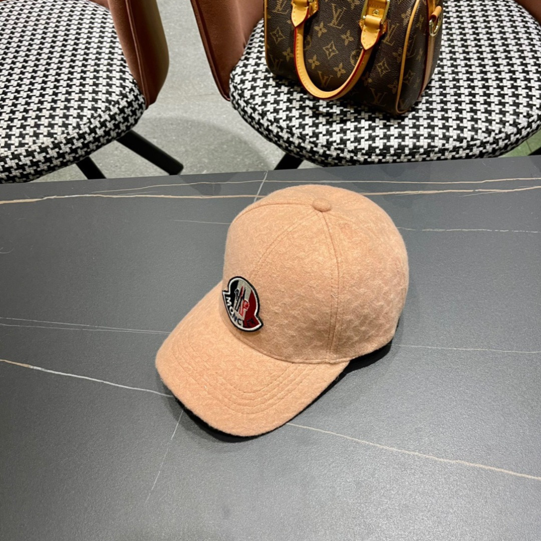 NO:219807,MONCLER baseball cap, young and fashionable people wear colors, super visual effect, three-dimensional letters, beautiful and textured!  Hat fisherman hat baseball hat knit hat, hat, christian louboutin, Moncler, espadrilles, hats19860909蒙口MONCLER 棒球帽,年轻时尚潮人穿搭色系,视觉效果超强,立体字母,好看有质感！帽子渔夫帽棒球帽针织帽,帽子,christian louboutin,Moncler,espadrilles,hats,hat