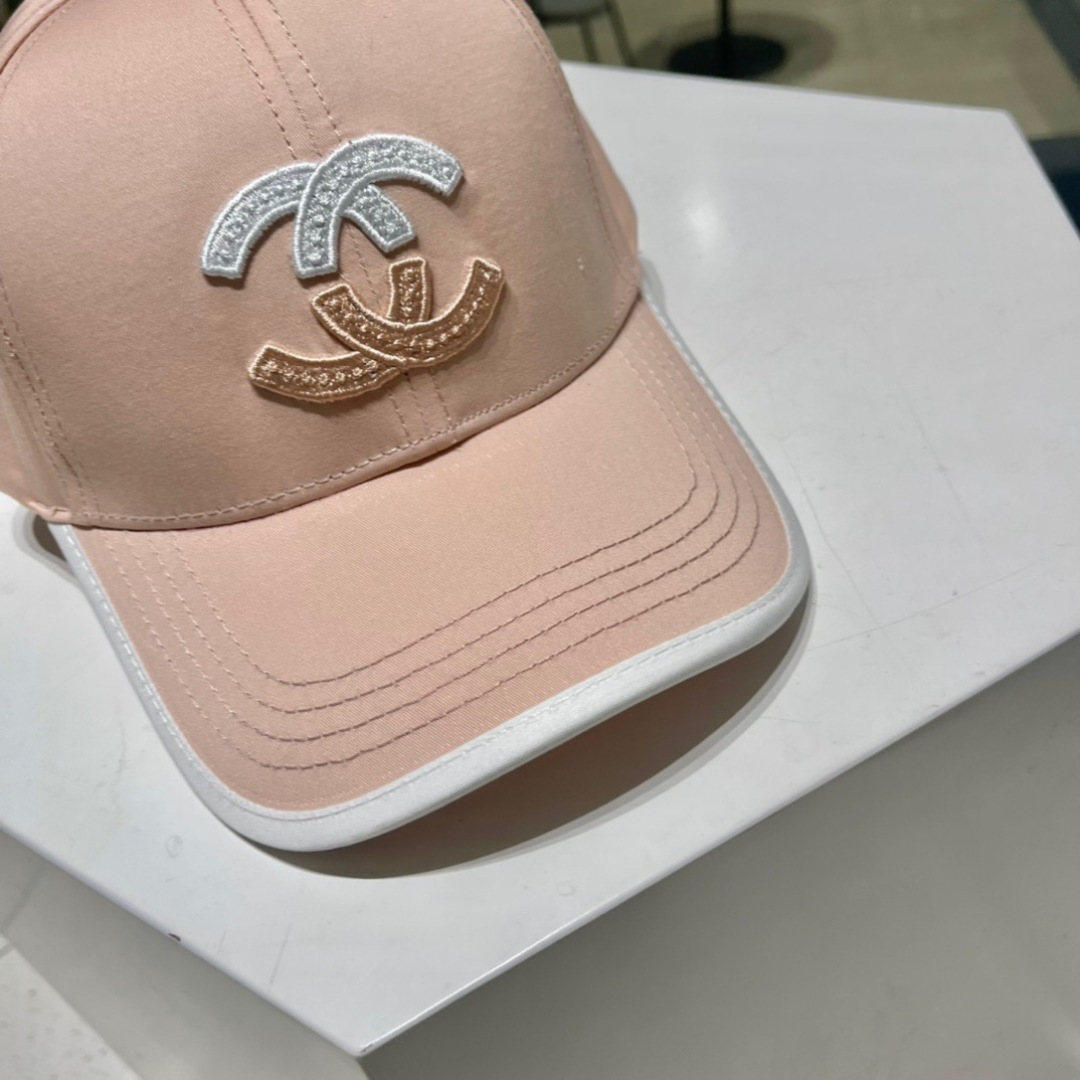  🧢香奈儿CHANEL🧢高版本质量超好棒球帽，
简约大气，百搭款！