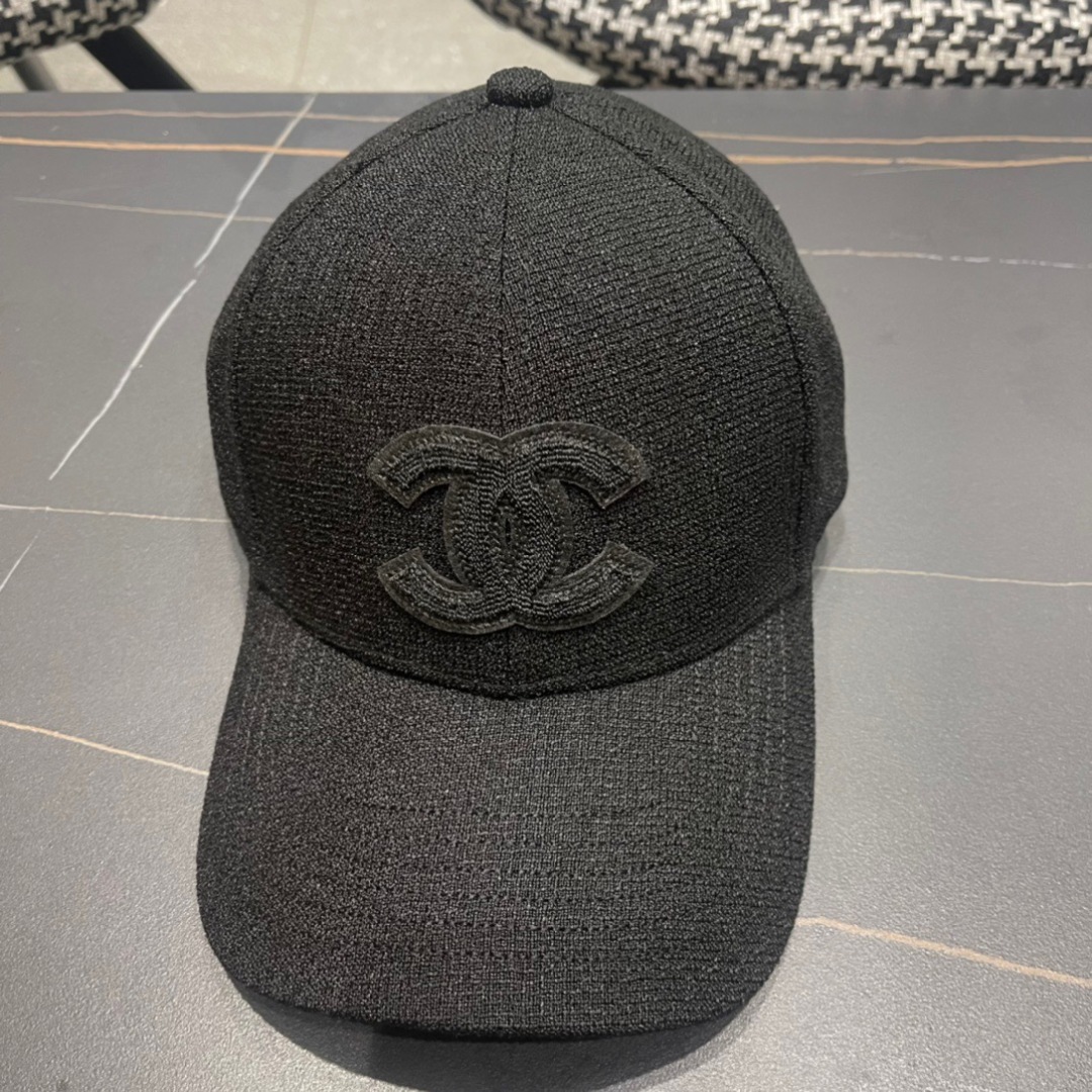 
香奈儿CHANEL 2024新春棒球帽，logo小香经典简约，时尚休闲设计 跑量新品